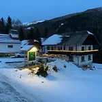Nockalm * Бад-Кляйнкірхгайм
