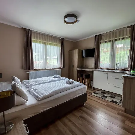 Nockalm Homestay Bad Kleinkirchheim