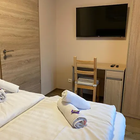 Nockalm Homestay