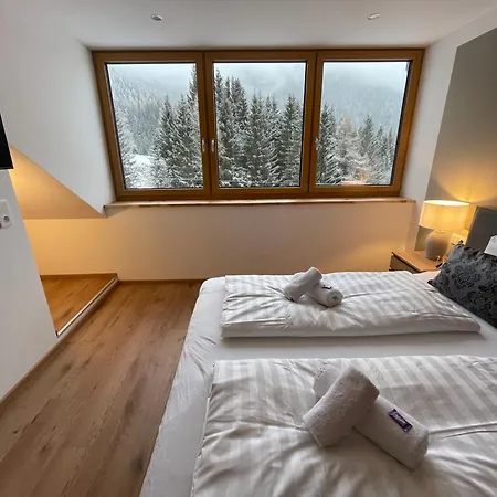 Nockalm Ostanak kod kuće